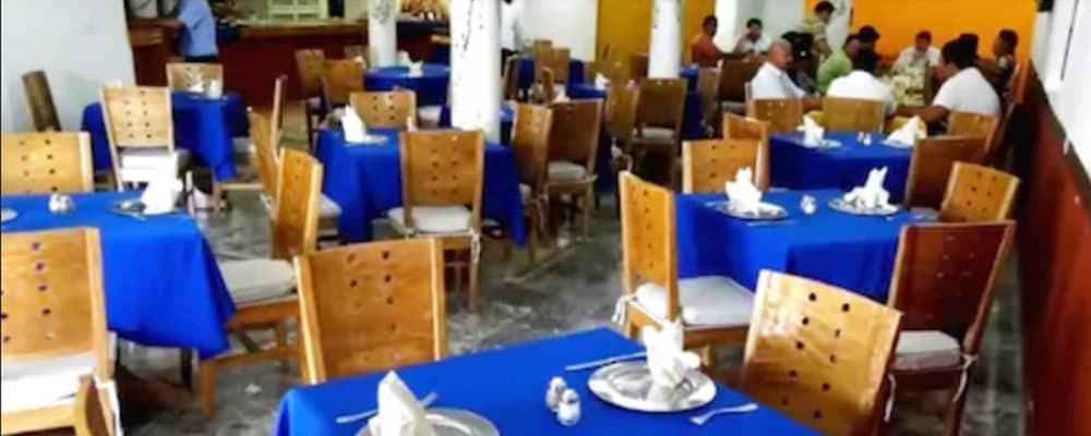 Hotel Madan Cardenas Eksteriør billede