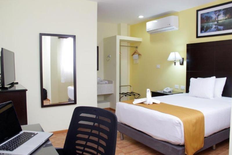 Hotel Madan Cardenas Værelse billede